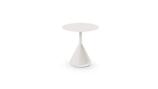 Nina dining table