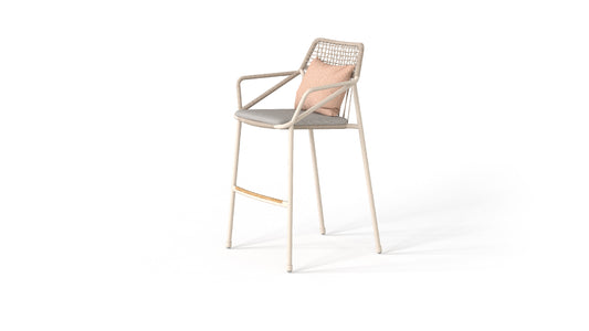 Diamond bar chair