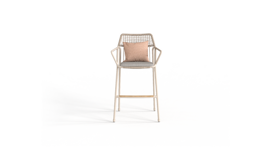 Diamond bar chair